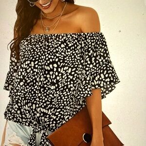 Nwt off shoulder beach cover up / blouse